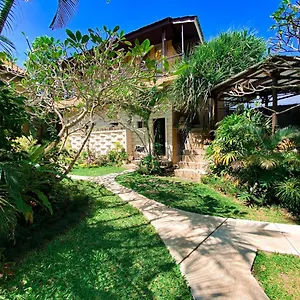 Albergue Home-bience, Uluwatu