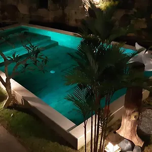 Quarto em Acomodações Particulares Devata Giri, Uluwatu