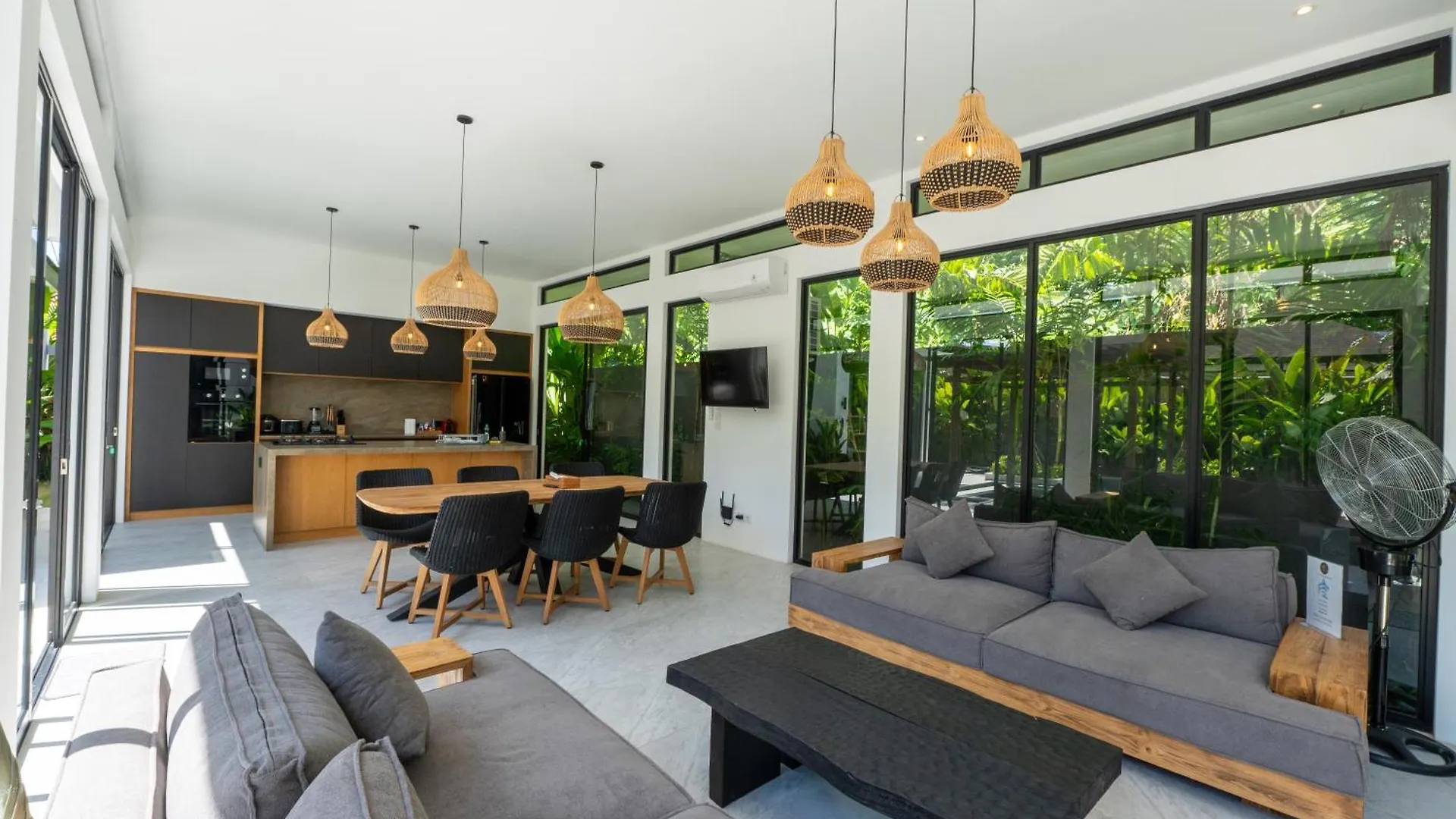 Casa Crush Uluwatu 3 Bedrooms Villa Uluwatu (Bali)