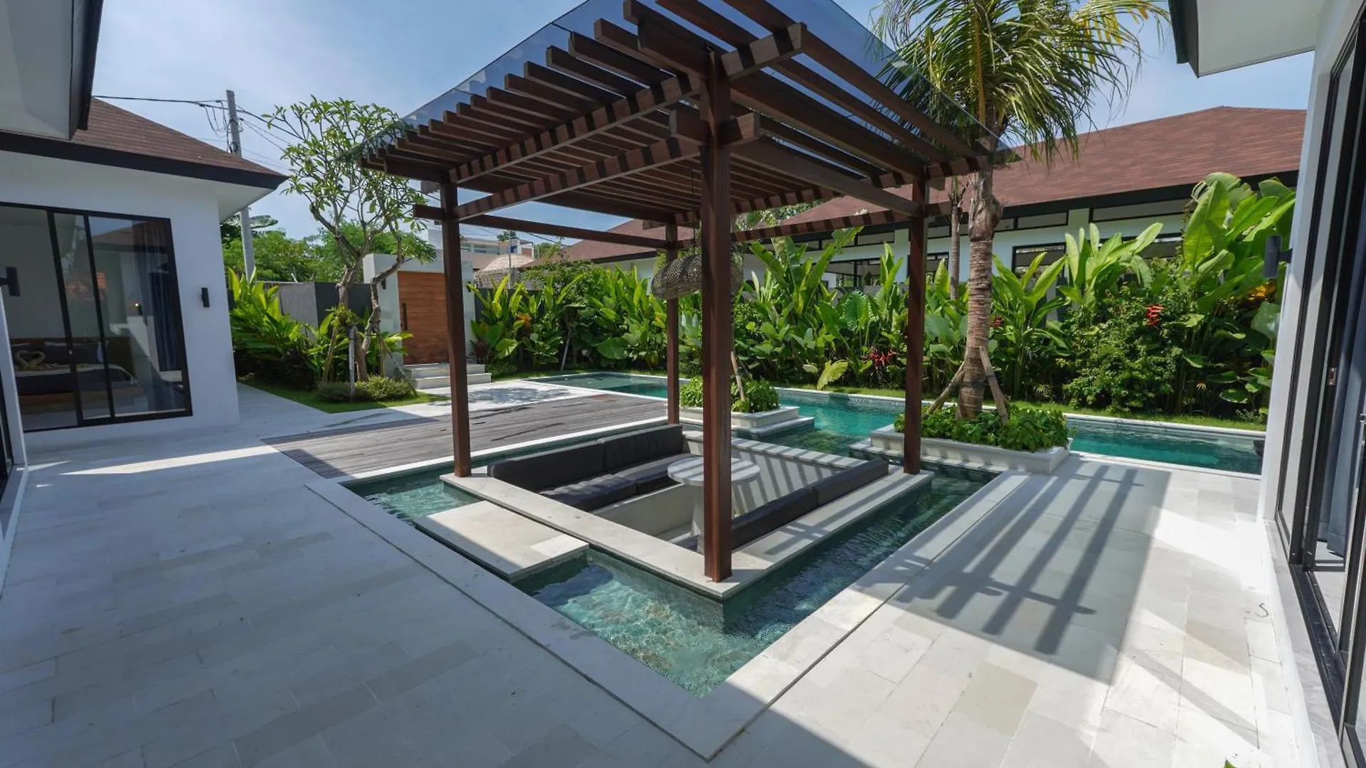Casa Crush Uluwatu 3 Bedrooms Uluwatu (Bali)