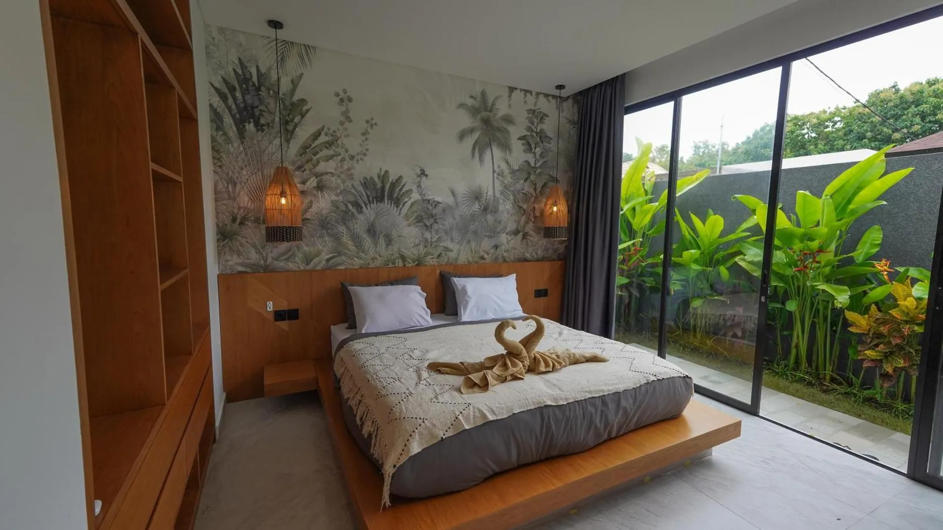 Casa Crush Uluwatu 3 Bedrooms Indonesia