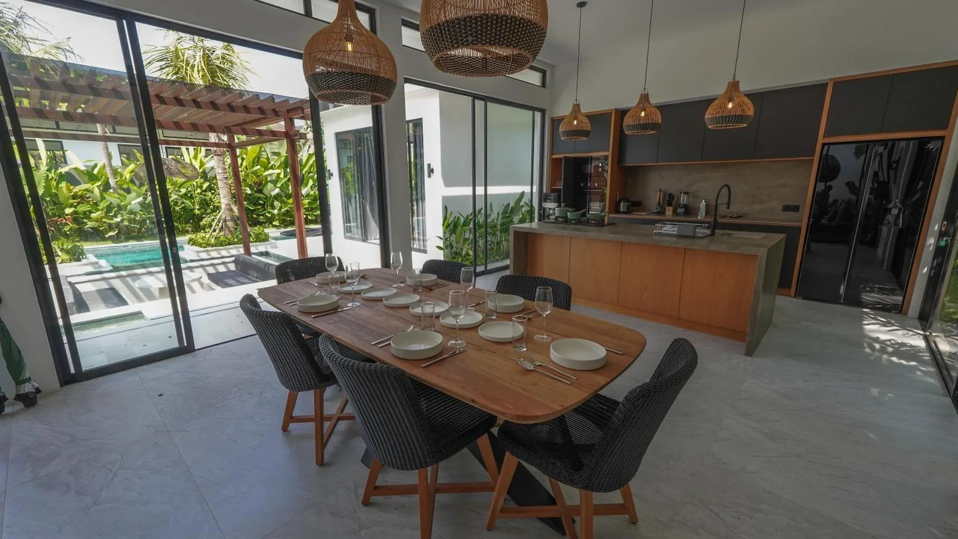 Casa Crush Uluwatu 3 Bedrooms 0*, Uluwatu (Bali)