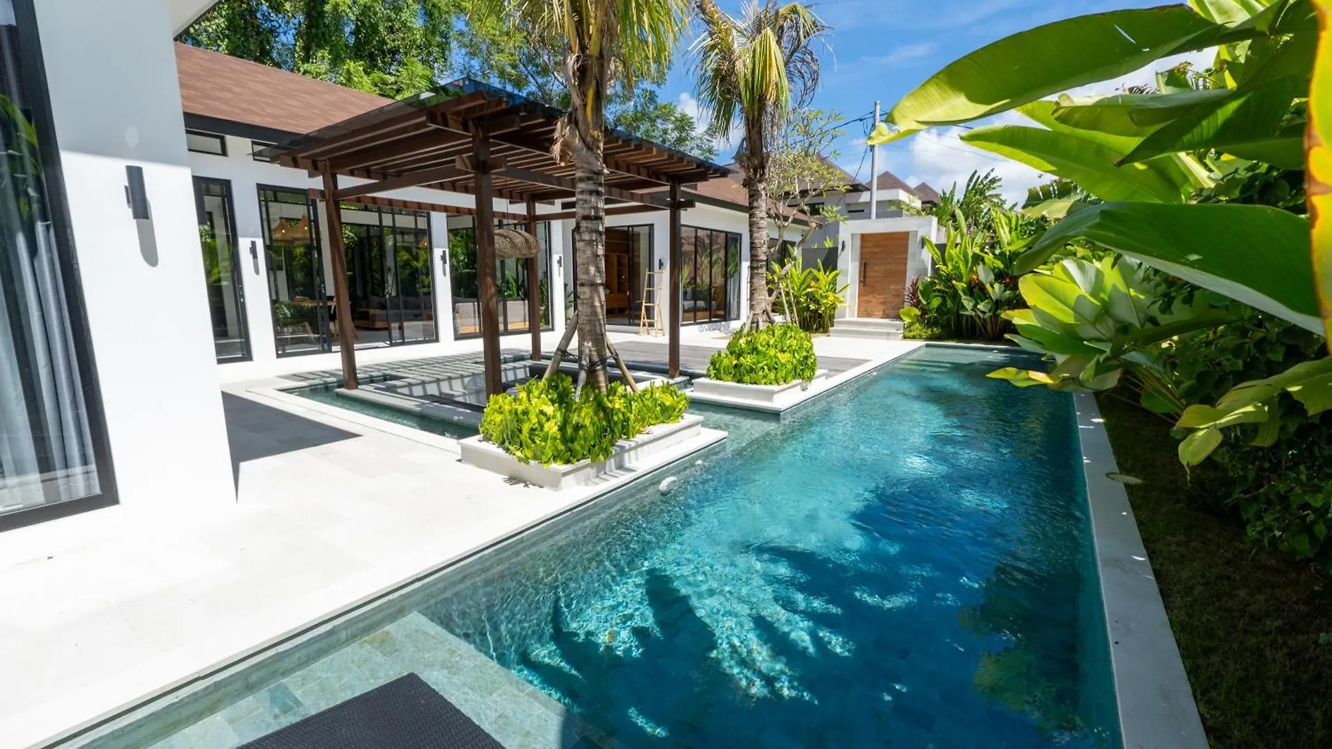 Casa Crush Uluwatu 3 Bedrooms Villa